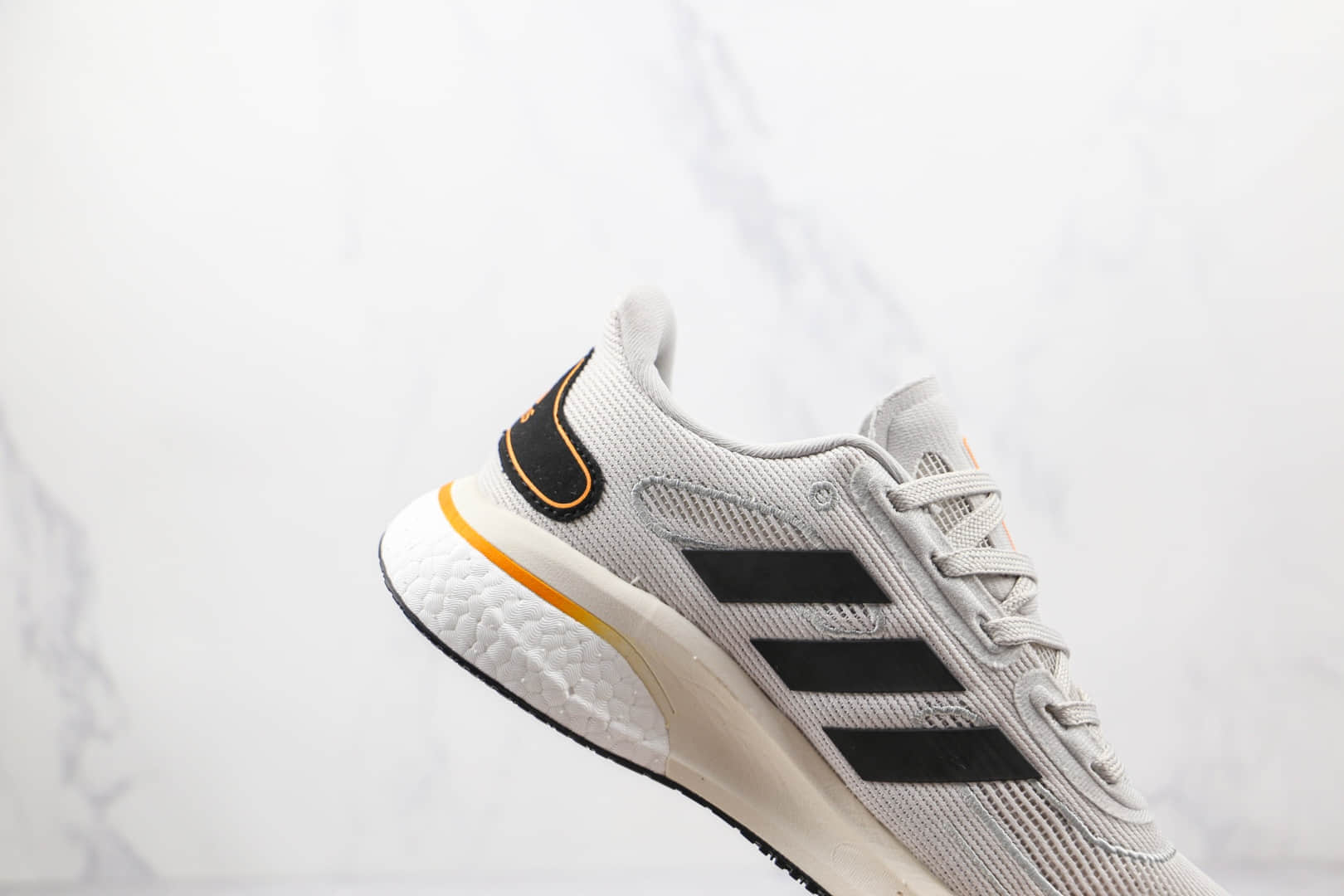 阿迪达斯adidas Supernova M纯原版本灰黑色爆米花跑鞋原鞋开模一比一打造 货号:FV6031