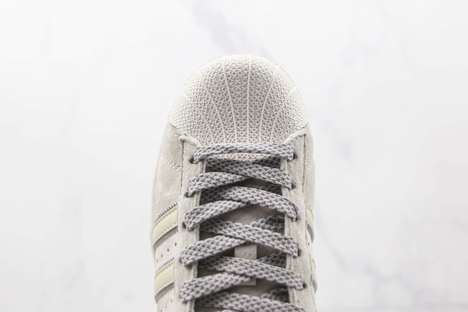 阿迪达斯Adidas Originals SUPERSTAR W纯原版本三叶草贝壳头灰色麂皮卫冕冠军板鞋原盒原标 货号:BS0911