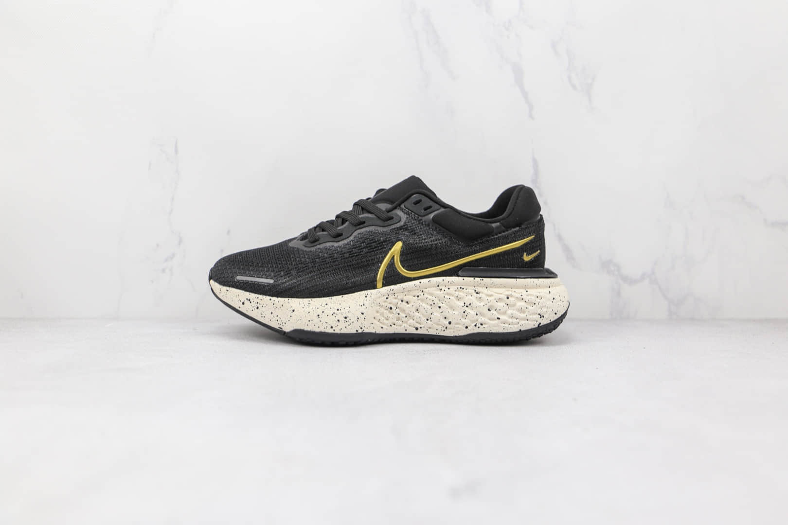 耐克Nike ZoomX Invincible Run FK纯原版本黑金色编织透气FK跑步鞋原档案数据开发 货号:CT2229-004