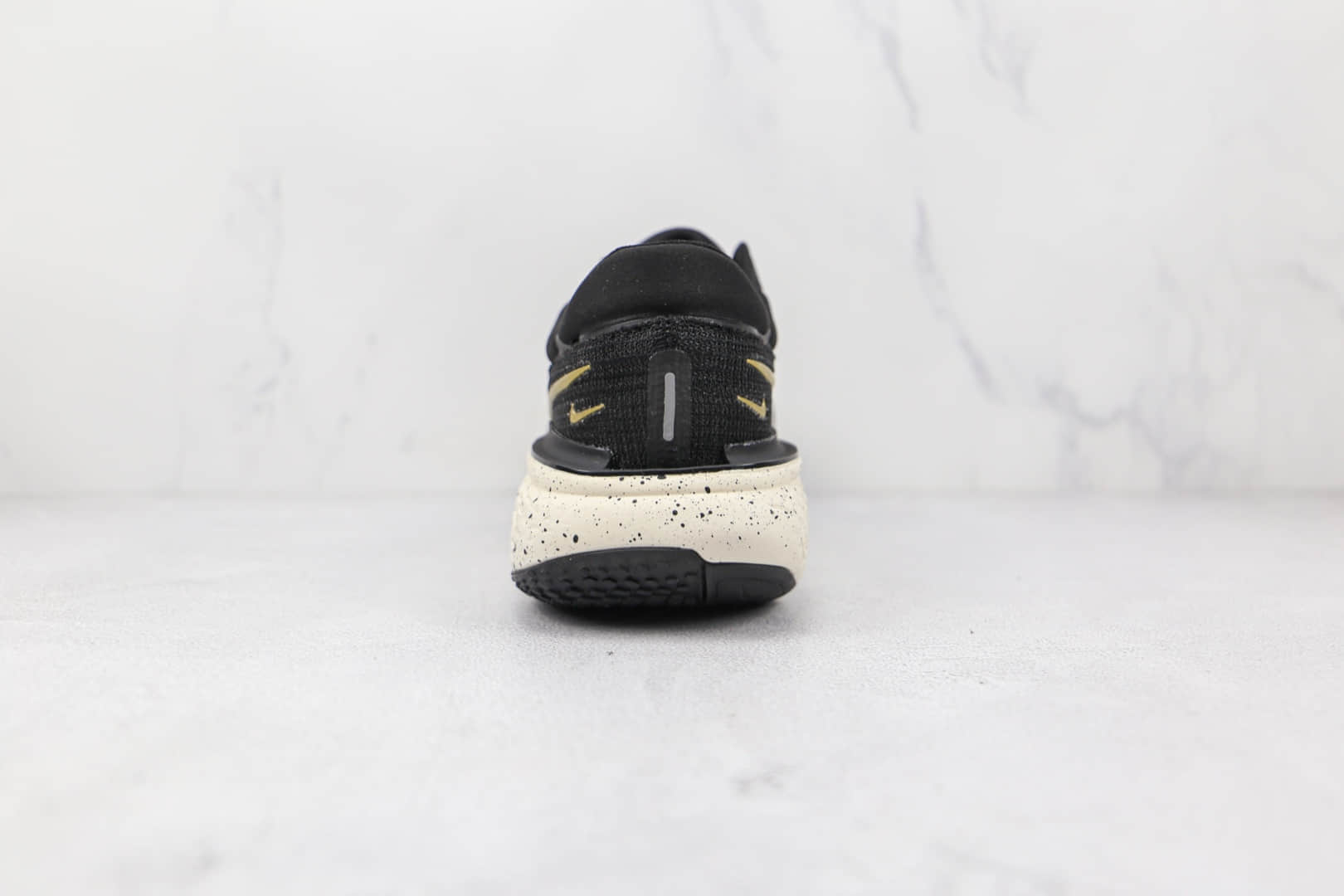 耐克Nike ZoomX Invincible Run FK纯原版本黑金色编织透气FK跑步鞋原档案数据开发 货号:CT2229-004