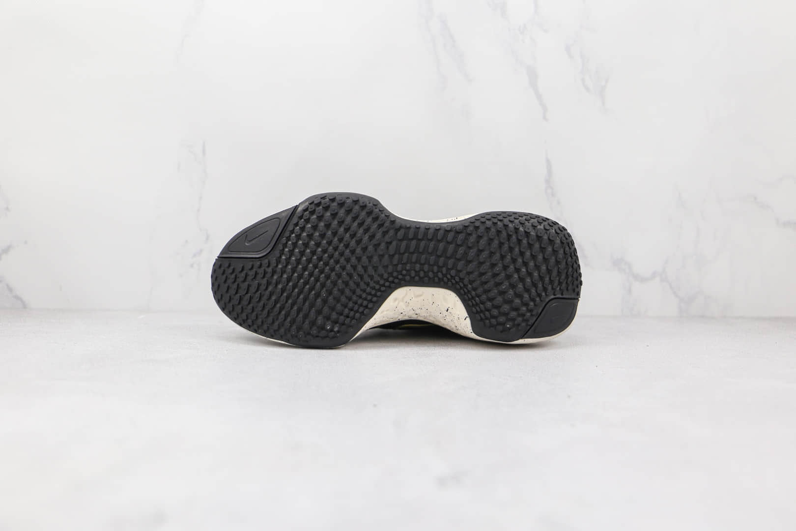 耐克Nike ZoomX Invincible Run FK纯原版本黑金色编织透气FK跑步鞋原档案数据开发 货号:CT2229-004