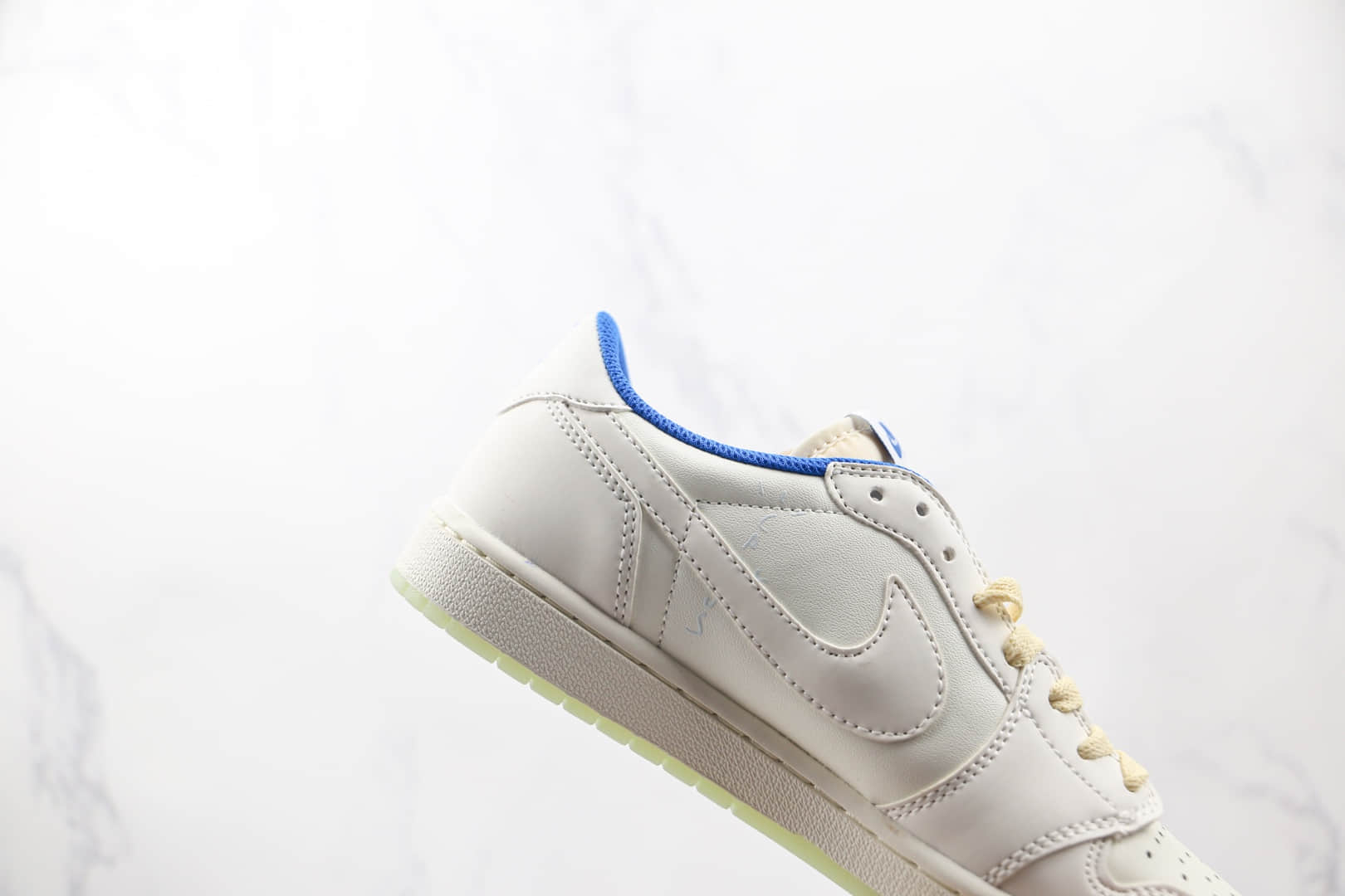 乔丹Air Jordan 1 Low纯原版本低帮AJ1白色倒勾板鞋原盒原标 货号:DM7866-149