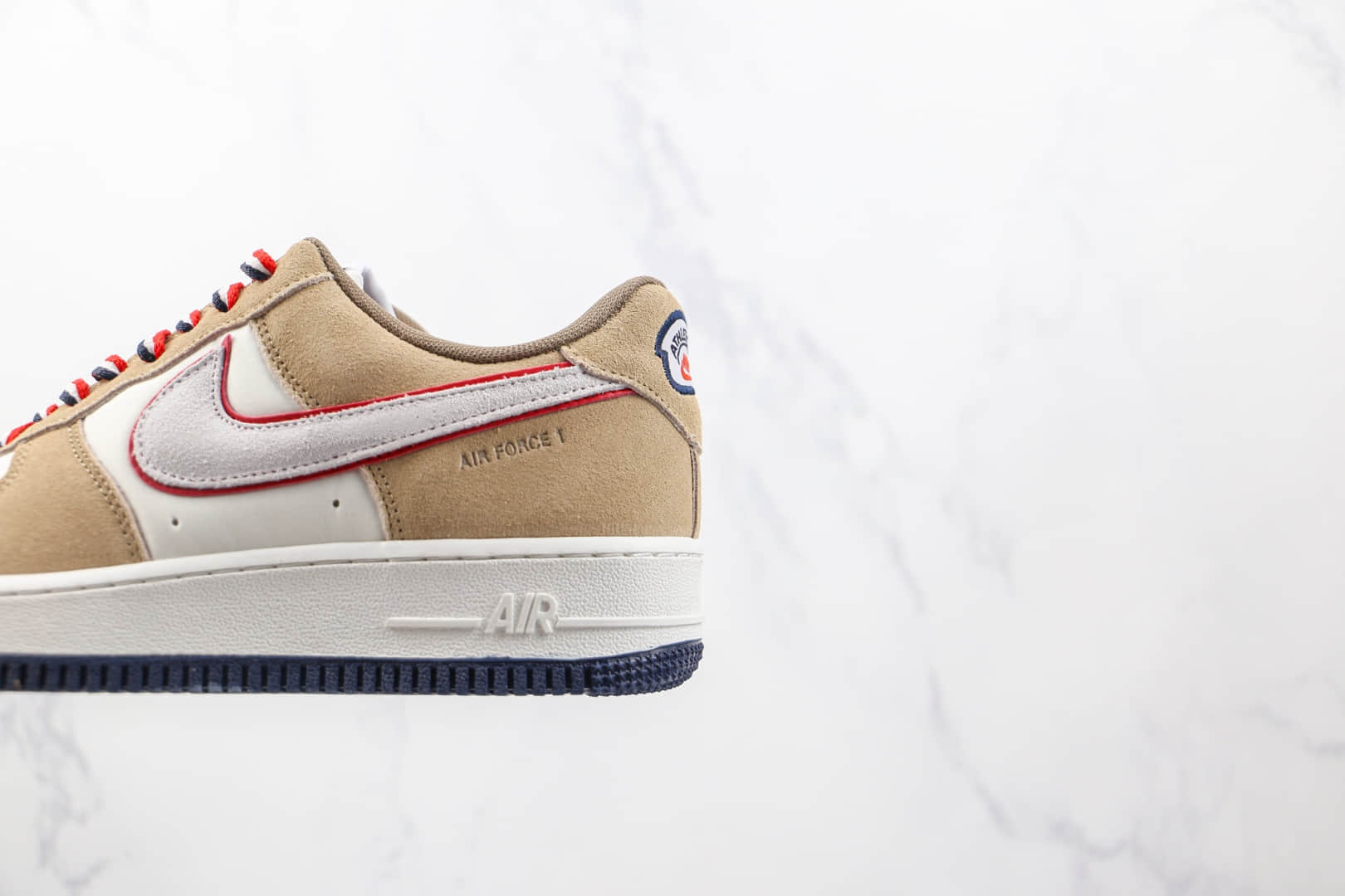 耐克Nike Air Force 1 Athletic Club纯原版本低帮空军一号西班牙毕尔巴鄂竞技俱乐部联名款米黄色红边板鞋原盒原标 货号:DQ5079-111