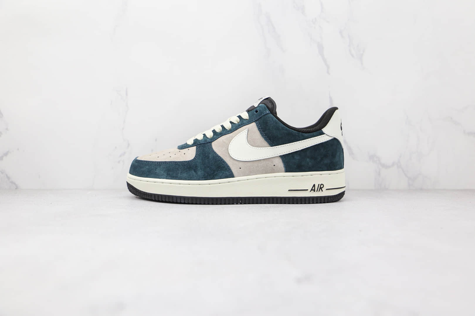 耐克Nike Air Force 1‘07纯原版本低帮空军一号藏青灰蓝绿色麂皮板鞋原鞋开模 货号:NT9955-318