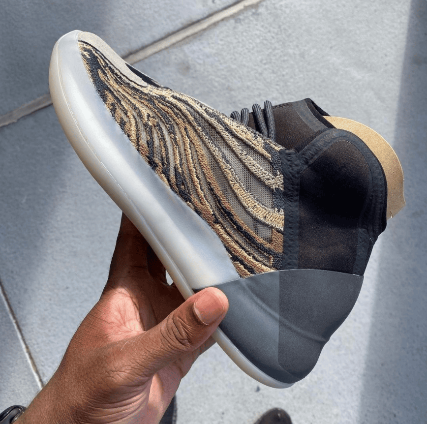 Yeezy 篮球鞋全新配色即将发售!