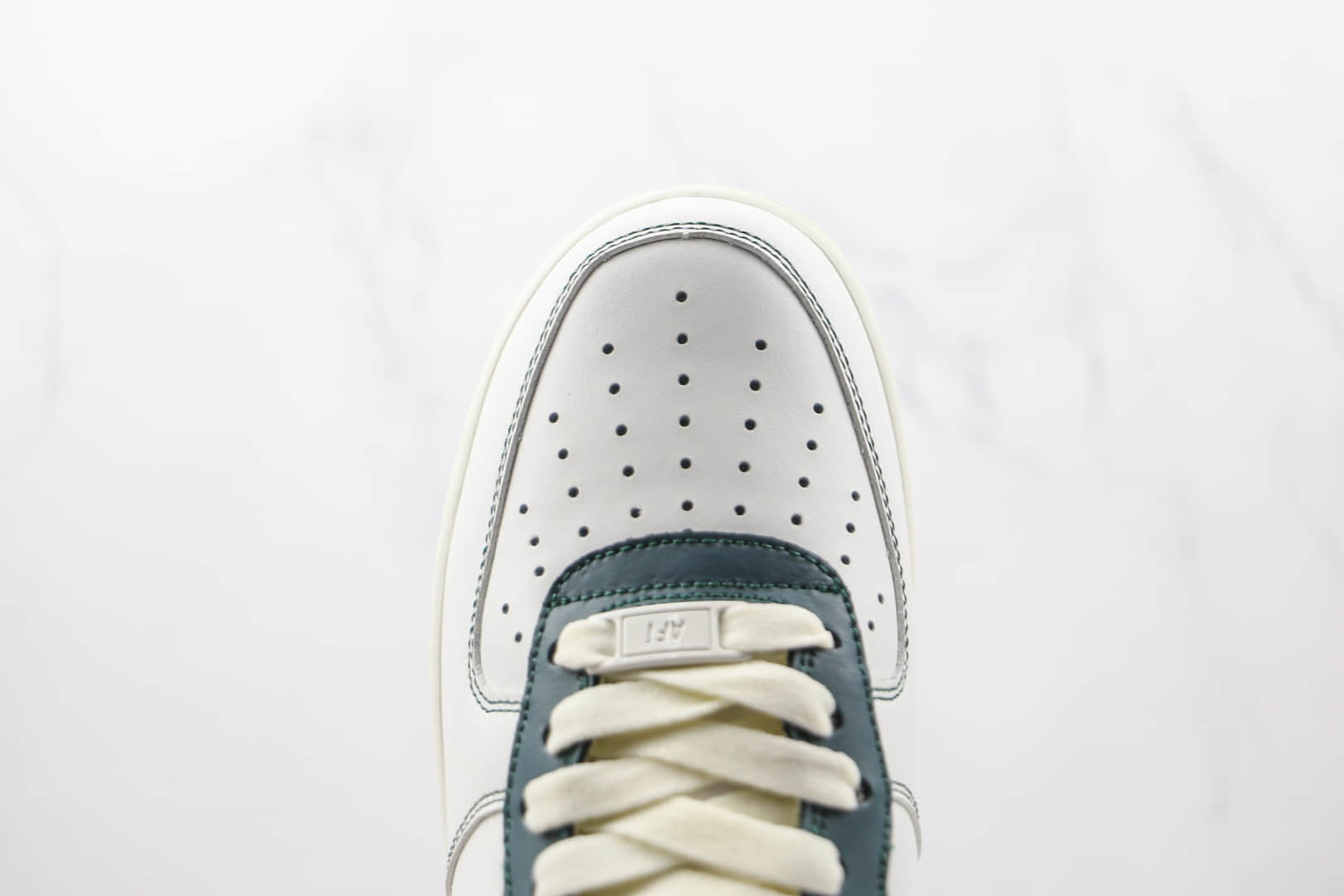 耐克Nike Air Force 1纯原版本低帮空军一号皮面白绿拼色板鞋内置气垫 货号:LT0226-301
