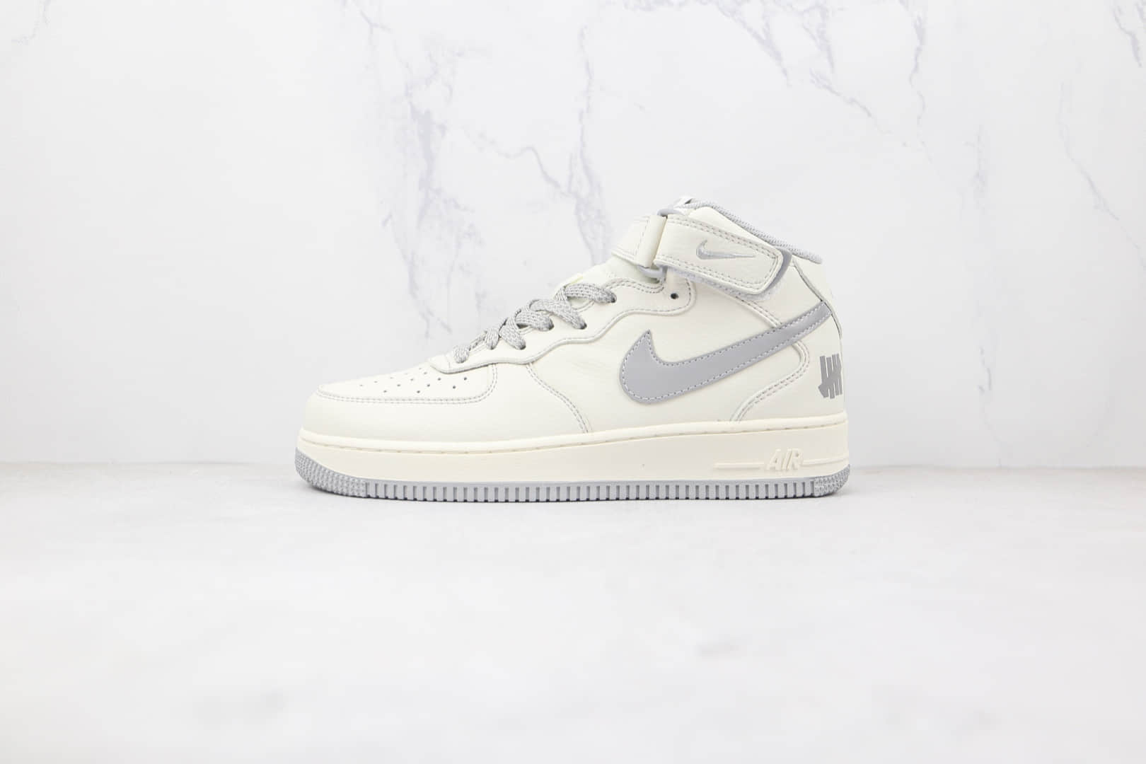 耐克Nike Air Force 1纯原版本中帮空军一号白灰色板鞋原档案数据开发 货号:AO6617-306