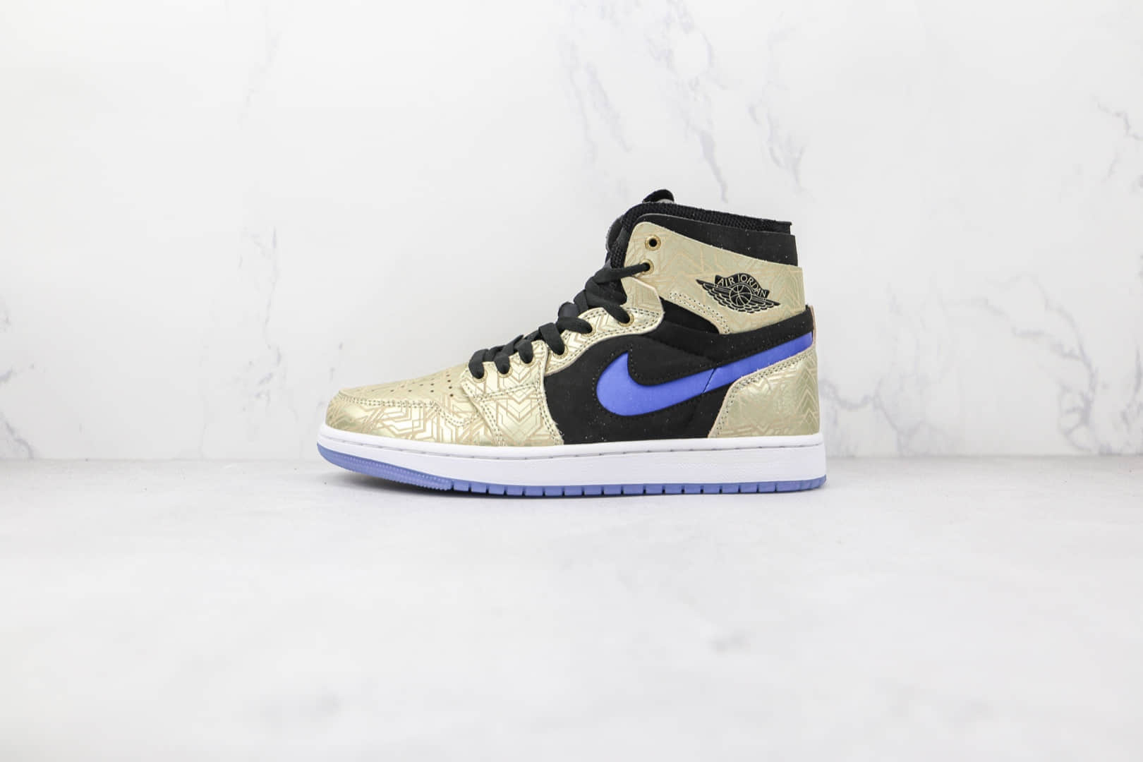 乔丹Air Jordan 1 Zoom CMFT Gold Laser纯原版本高帮AJ1金黑蓝色印花图案板鞋原盒原标 货号：DQ0659-700