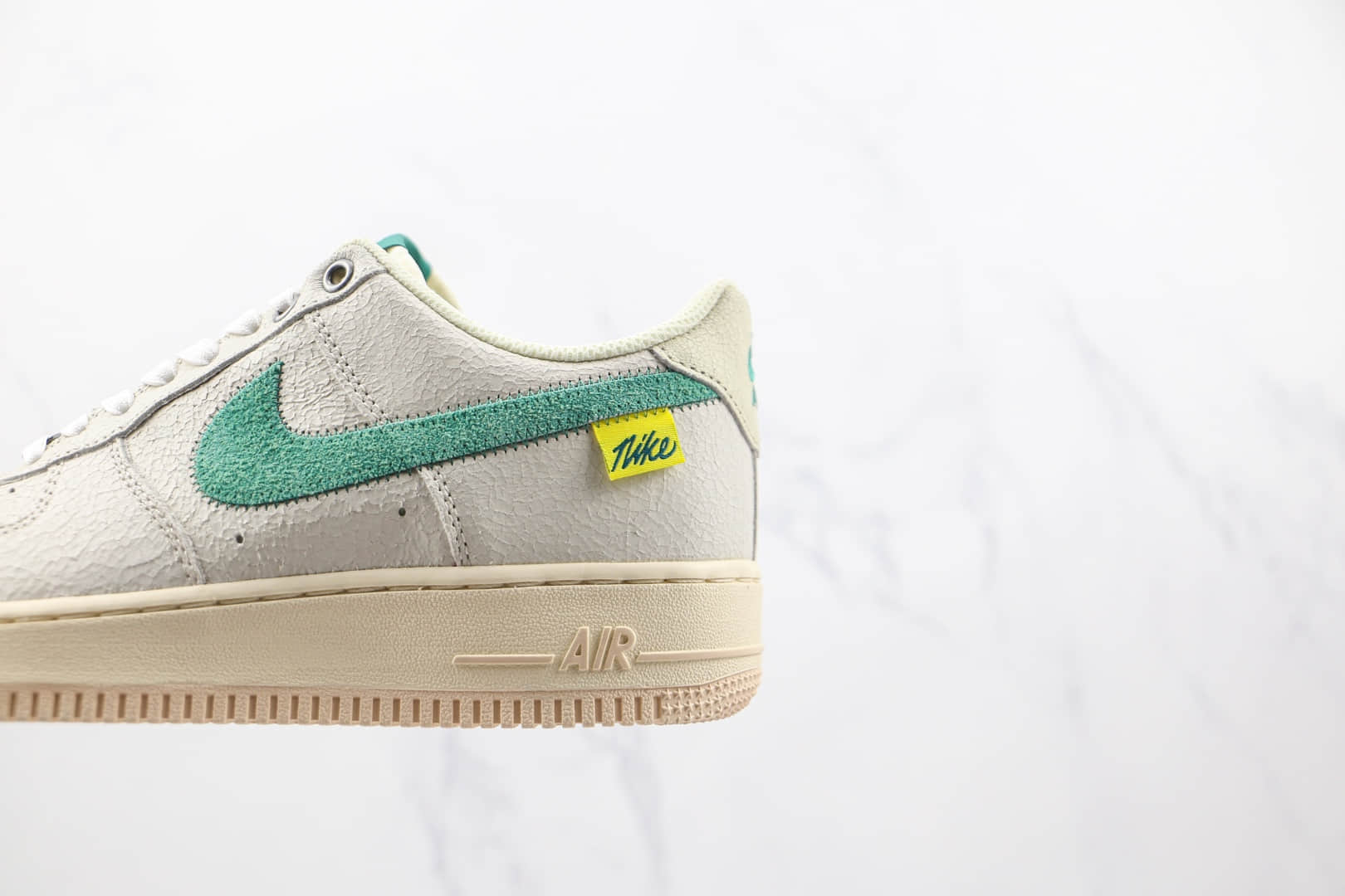 耐克Nike Air Force 1纯原版本低帮空军一号白绿色爆裂纹板鞋内置气垫 货号:DO5876-100