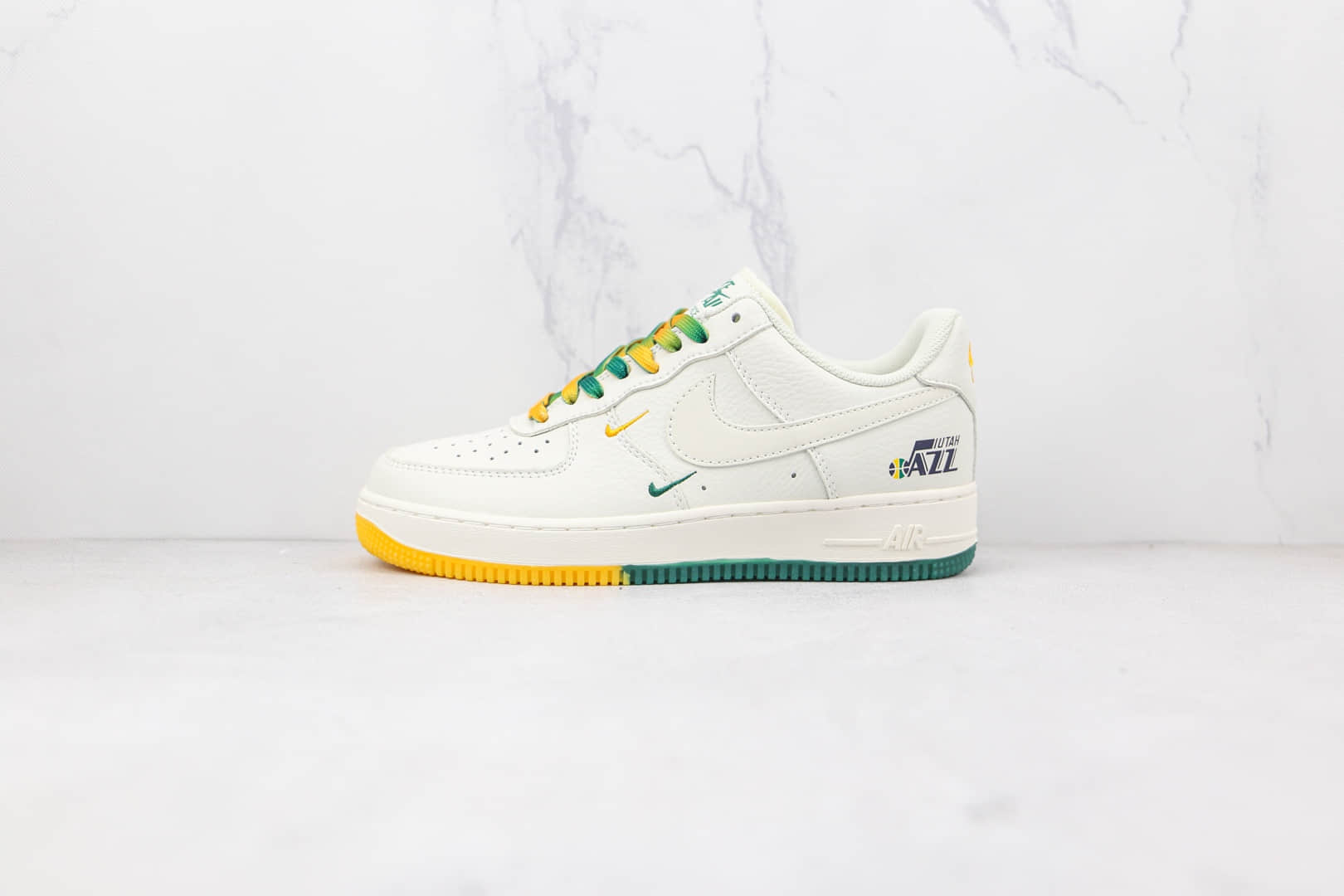 耐克Nike Air Force 1'07纯原版本低帮空军一号白绿黄色双小钩双色底板鞋原档案数据开发 货号:ZJ6695-303