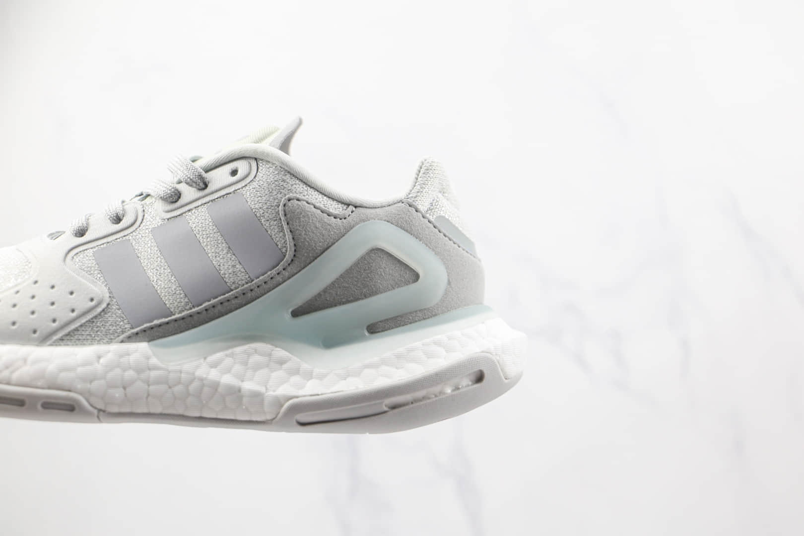 阿迪达斯Adidas Day Jogger 2020 Boost纯原版本夜行者二代冰蓝银丝点爆米花跑鞋原盒原标 货号:FW5901