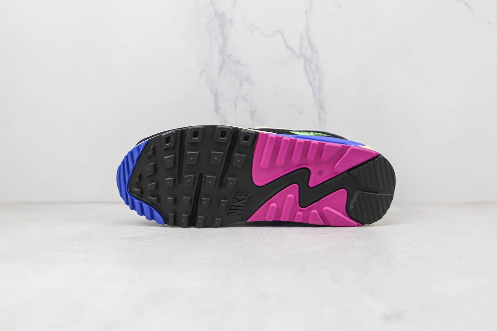 耐克Nike Air Max 90纯原版本黑粉色Max90气垫鞋原楦头纸板打造 货号：CT1891-500