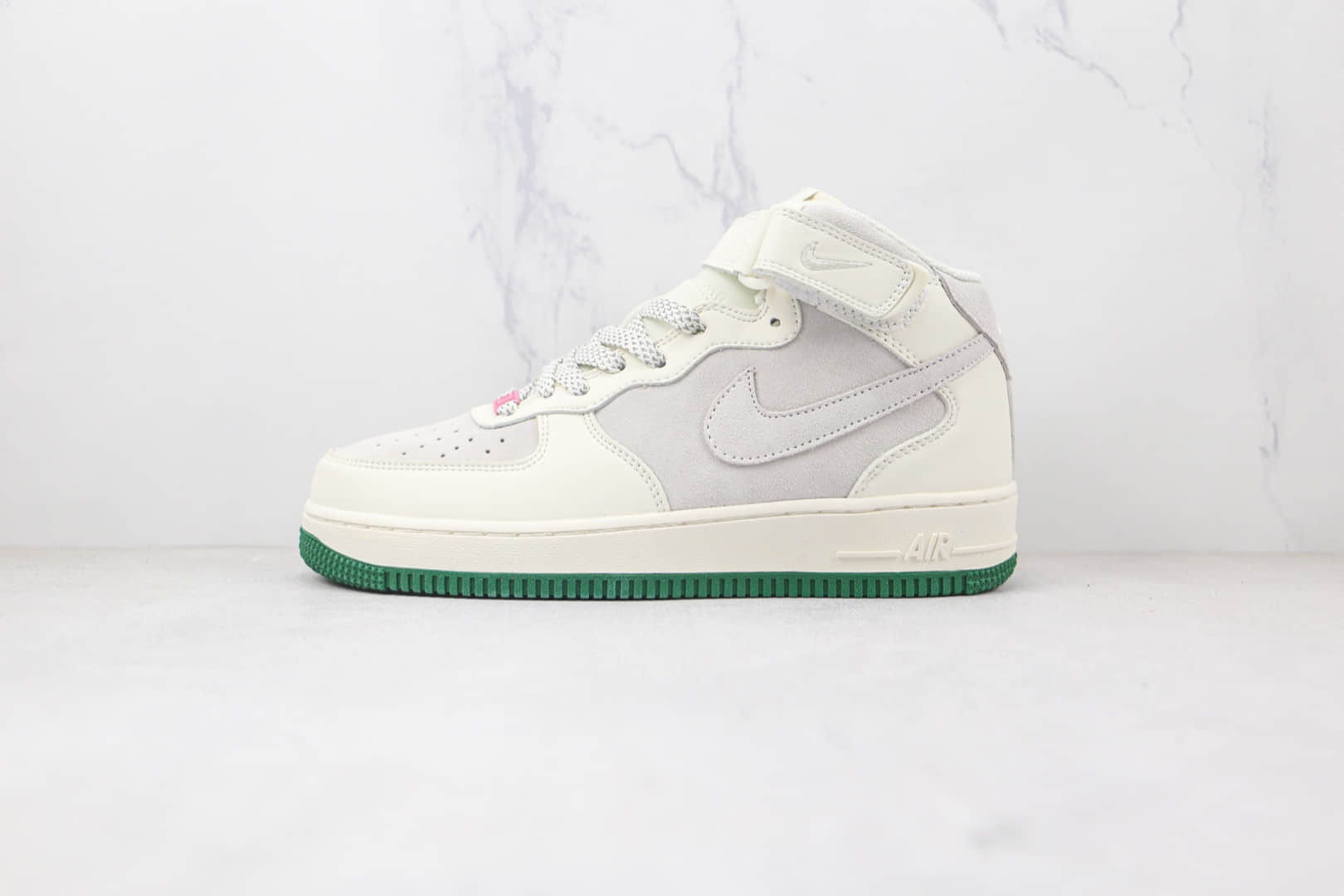 耐克Nike Air Force 1‘07 Mid纯原版本中帮空军一号麂皮米白色3M反光板鞋内置气垫 货号:GY3368-308