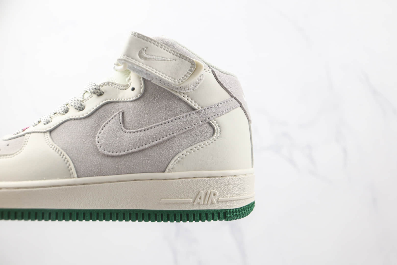 耐克Nike Air Force 1‘07 Mid纯原版本中帮空军一号麂皮米白色3M反光板鞋内置气垫 货号:GY3368-308