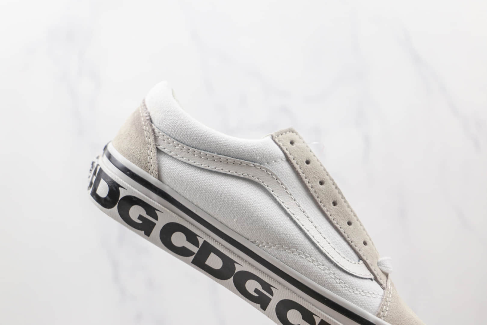 万斯Vans Old Skool COMME des GARÇONS x CDG联名款公司级版本黑白色硫化帆布鞋原盒原标