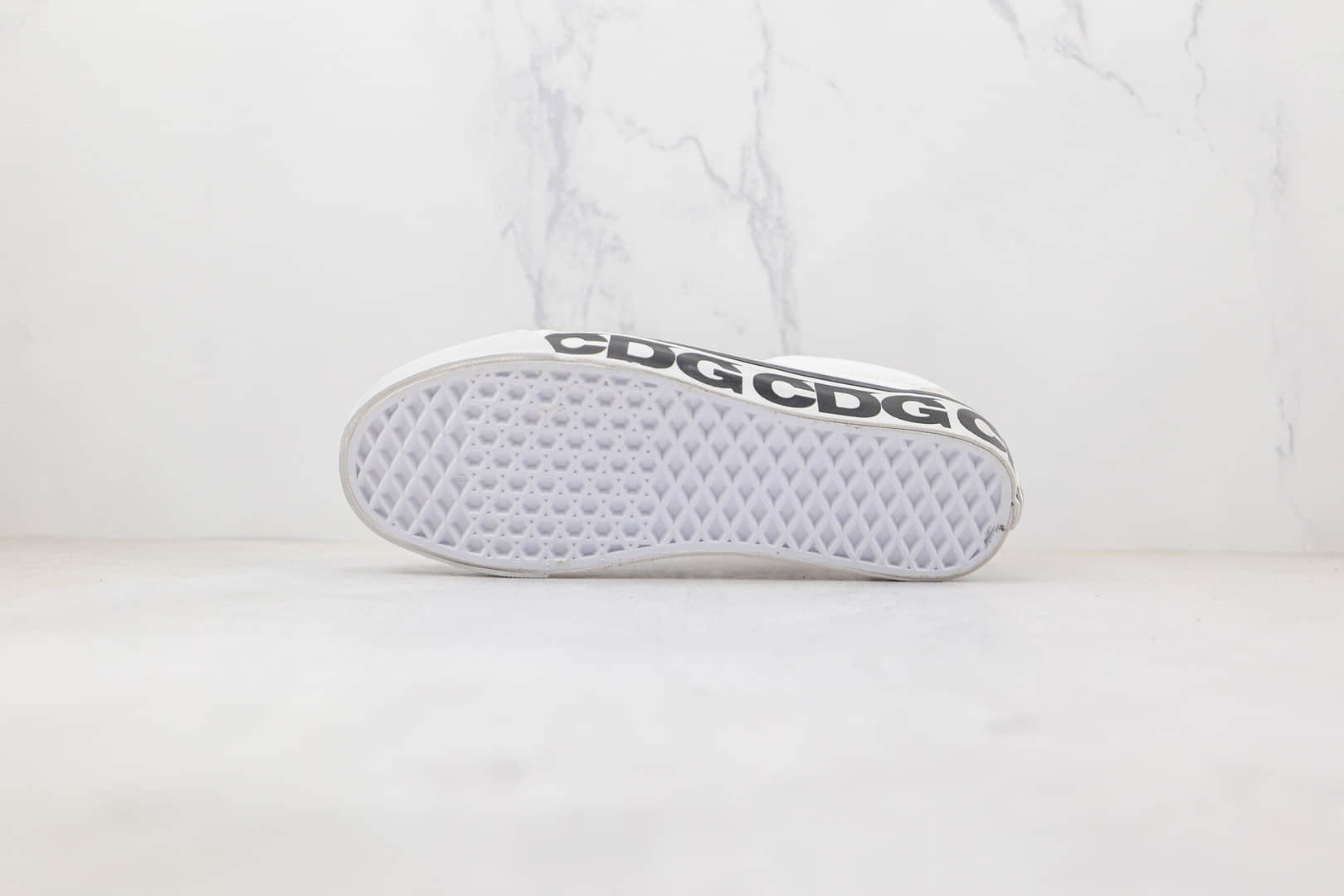 万斯Vans Old Skool COMME des GARÇONS x CDG联名款公司级版本黑白色硫化帆布鞋原盒原标