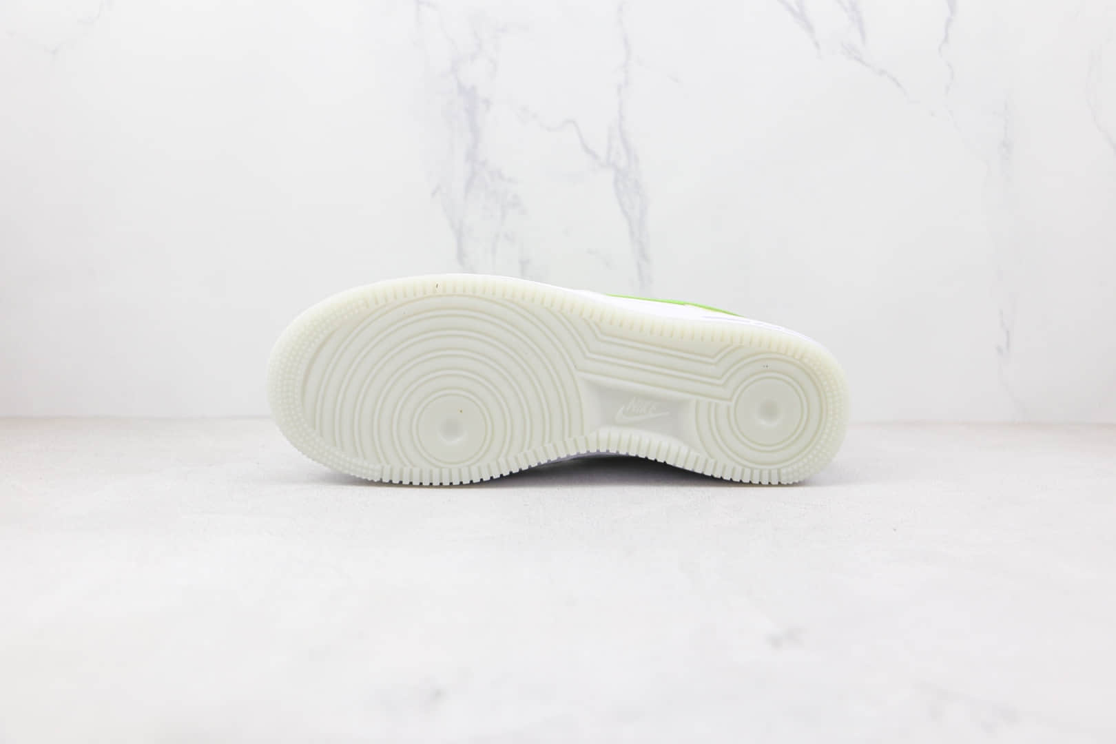 耐克Nike Air Force 1 Space Silver纯原版本低帮空军一号白绿色印字金扣50周年板鞋内置气垫 货号:DA8302-555