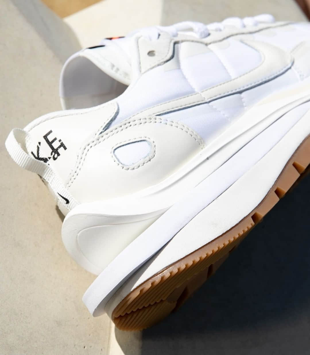 白生胶sacai x Nike Vaporwaffle再发售!可惜不在国内! 货号:DD1875-100