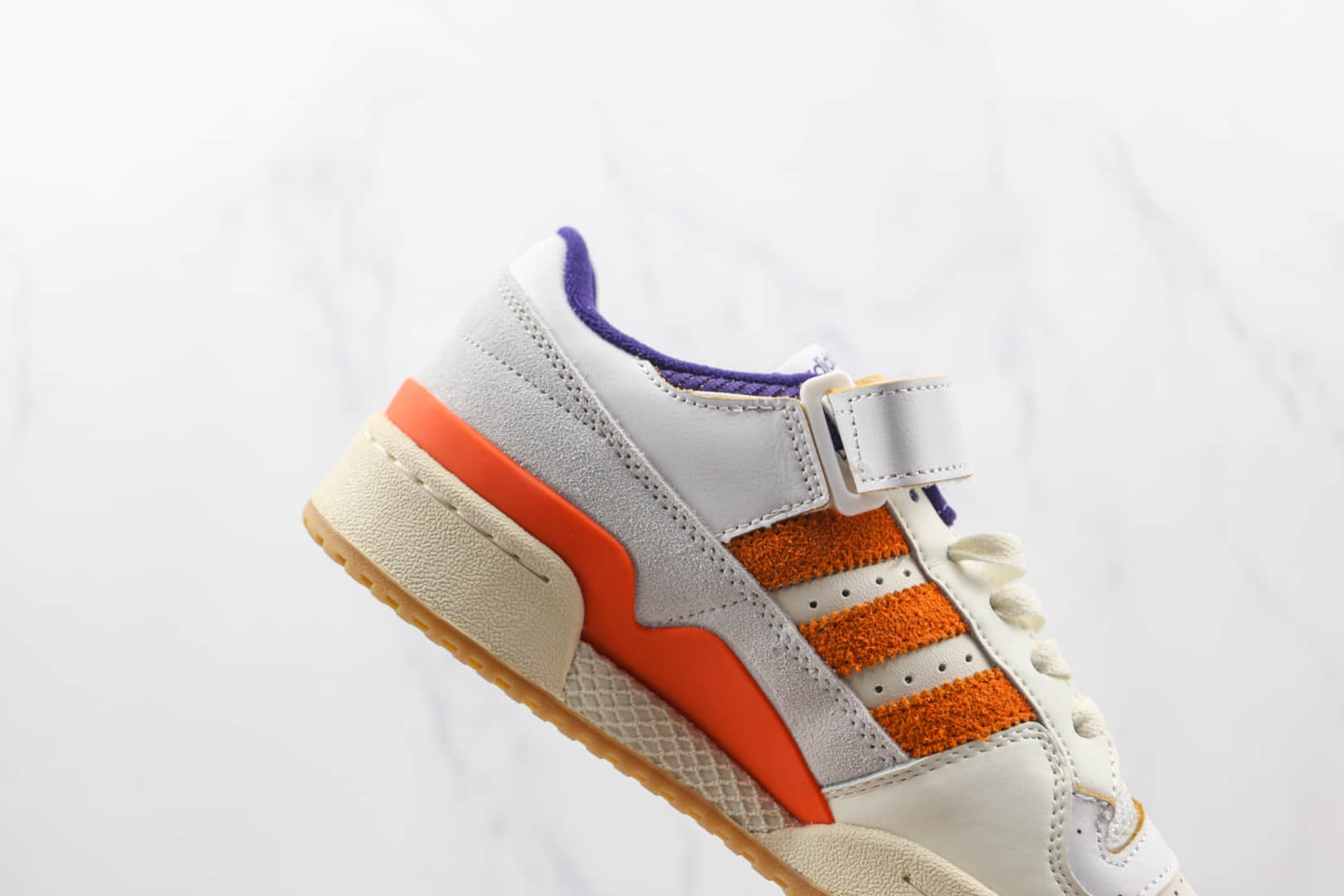 阿迪达斯Adidas originals Forum 84 low纯原版本三叶草白紫色Forum84复古板鞋原楦头纸板打造 货号:GX9049