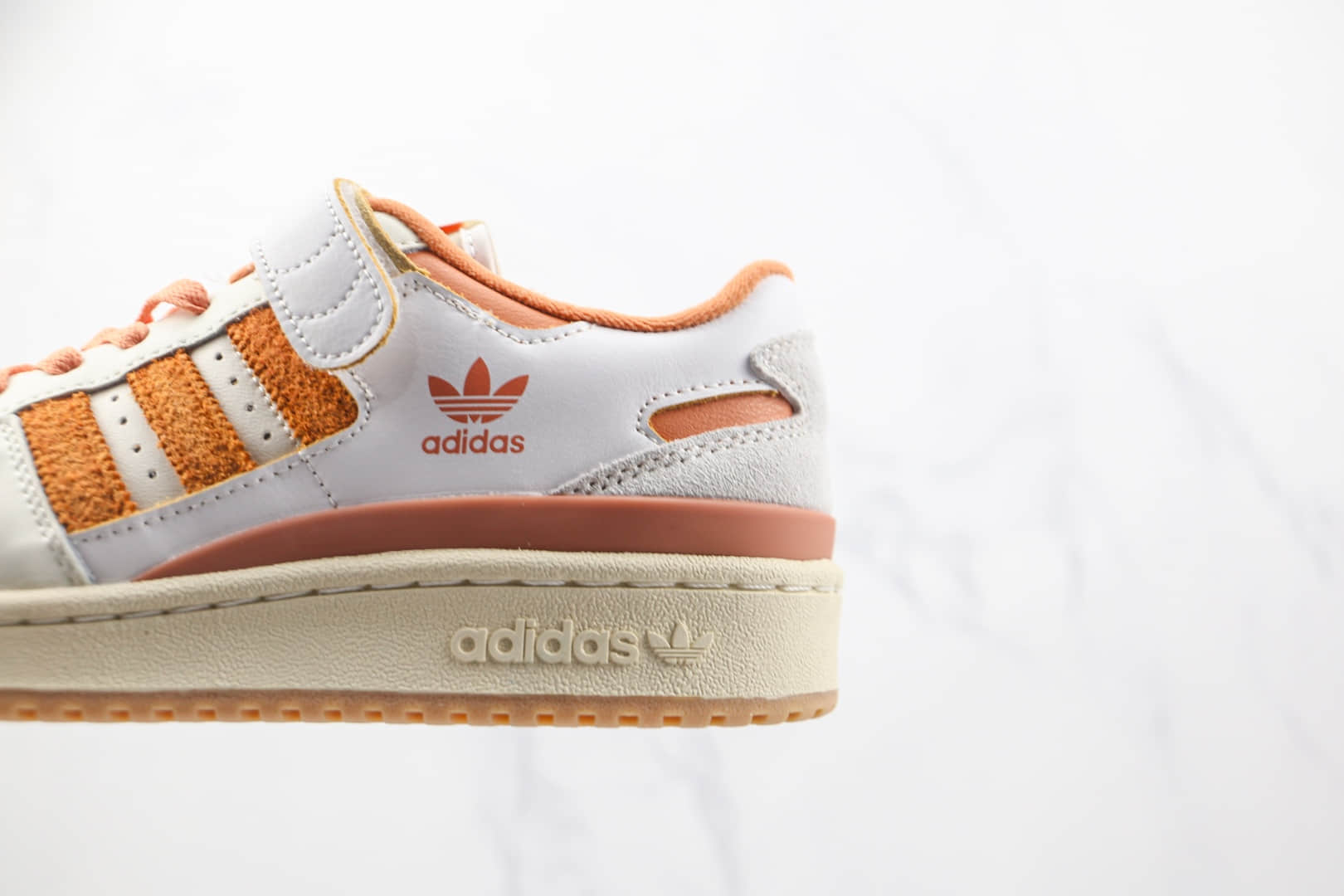 阿迪达斯Adidas originals Forum 84 low纯原版本白桔色三叶草Forum84复古板鞋原盒原标 货号:G57966