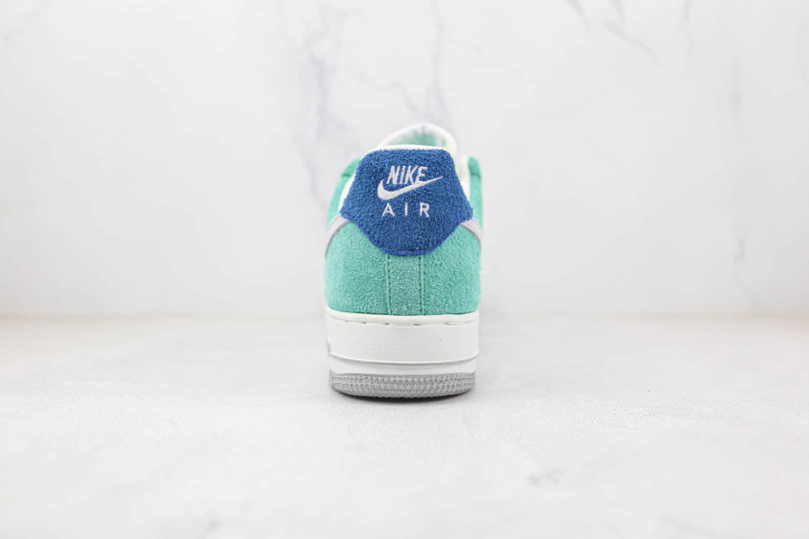 耐克Nike Air Force 1’07 Low纯原版本低帮空军一号釜山行麂皮白绿色板鞋内置气垫 货号:BQ8988-102