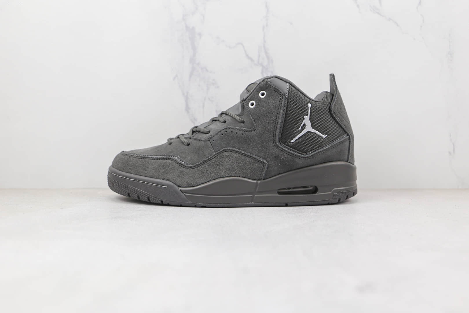 乔丹Air Jordan Courtside 23纯原版本灰色AJ23篮球鞋原楦头纸板打造 货号：AT0057-001