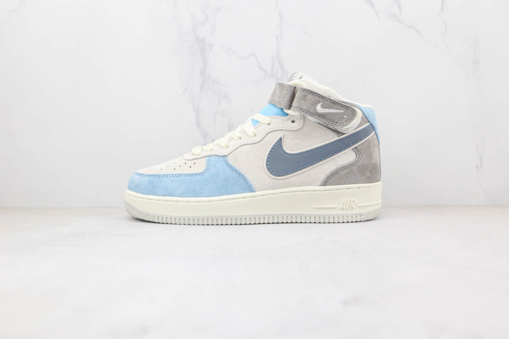 耐克Nike Air Force 1’07 Mid纯原版本中帮空军一号麂皮灰蓝色3M反光板鞋原盒原标 货号:AL6896-559