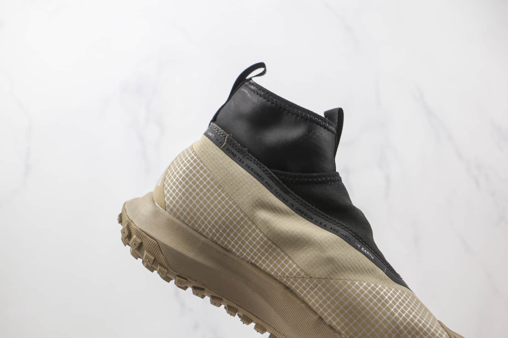 耐克Nike ACG Mountain Fly Gore-tex纯原版本驼色户外ACG登山鞋原档案数据开发 货号:CT2904-200