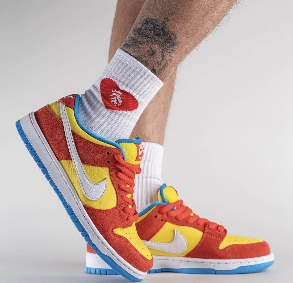 全新Nike SB Dunk“辛普森”上脚美照释出! 货号:BQ6817-602