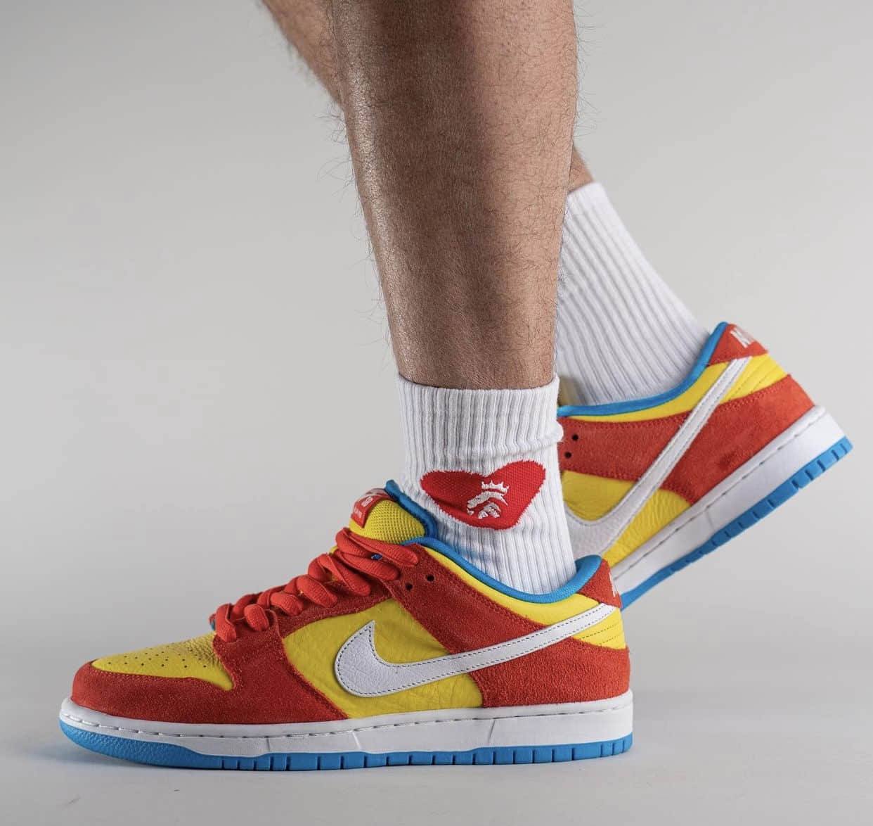 全新Nike SB Dunk“辛普森”上脚美照释出! 货号:BQ6817-602