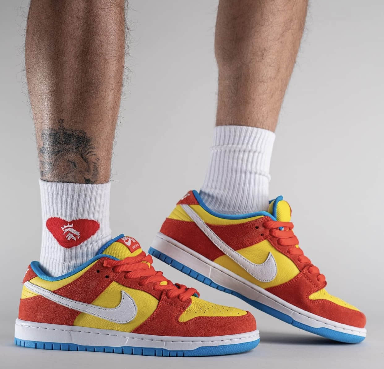 全新Nike SB Dunk“辛普森”上脚美照释出! 货号:BQ6817-602