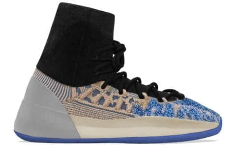 侃爷这双Yeezy篮球鞋会发光!5月登场! 货号:HR0811