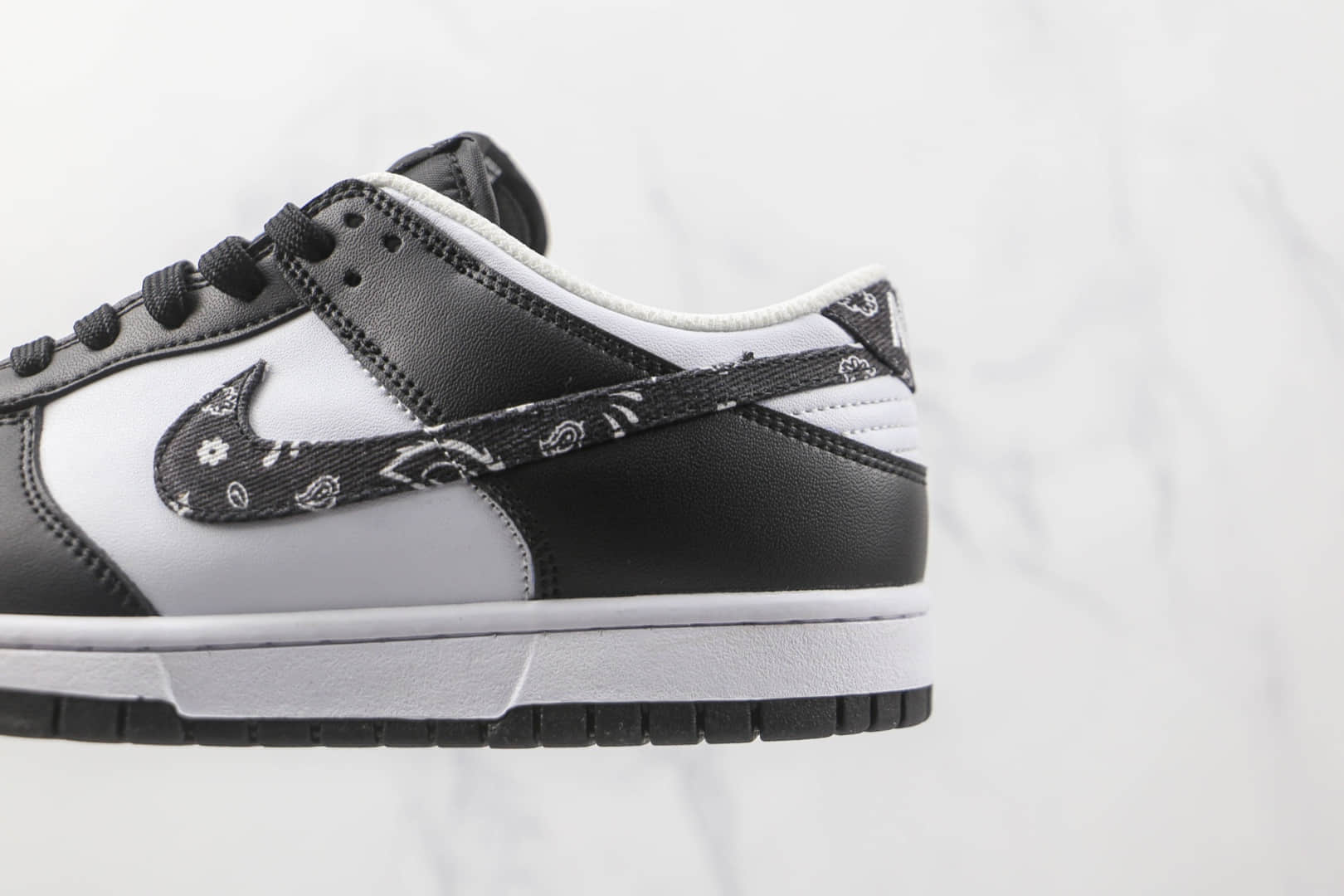 耐克Nike Dunk Low Black Paisley纯原版本低帮SB DUNK佩斯利黑白色腰果花印花钩板鞋原楦头纸板打造 货号：DH4401-100