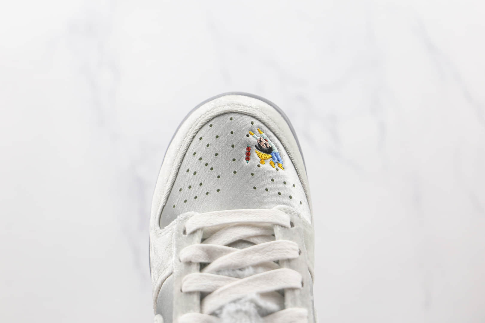 耐克Nike Dunk Low Ice纯原版本低帮SB DUNK冰雪节限定配色板鞋原楦头纸板打造原盒原标 货号:DO2326-001