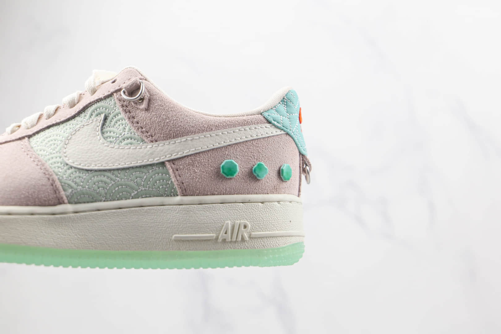 耐克Nike Air Force 1 07 Low纯原版本低帮空军一号虎年中国玉粉拼接板鞋内置气垫 货号:DQ5361-011