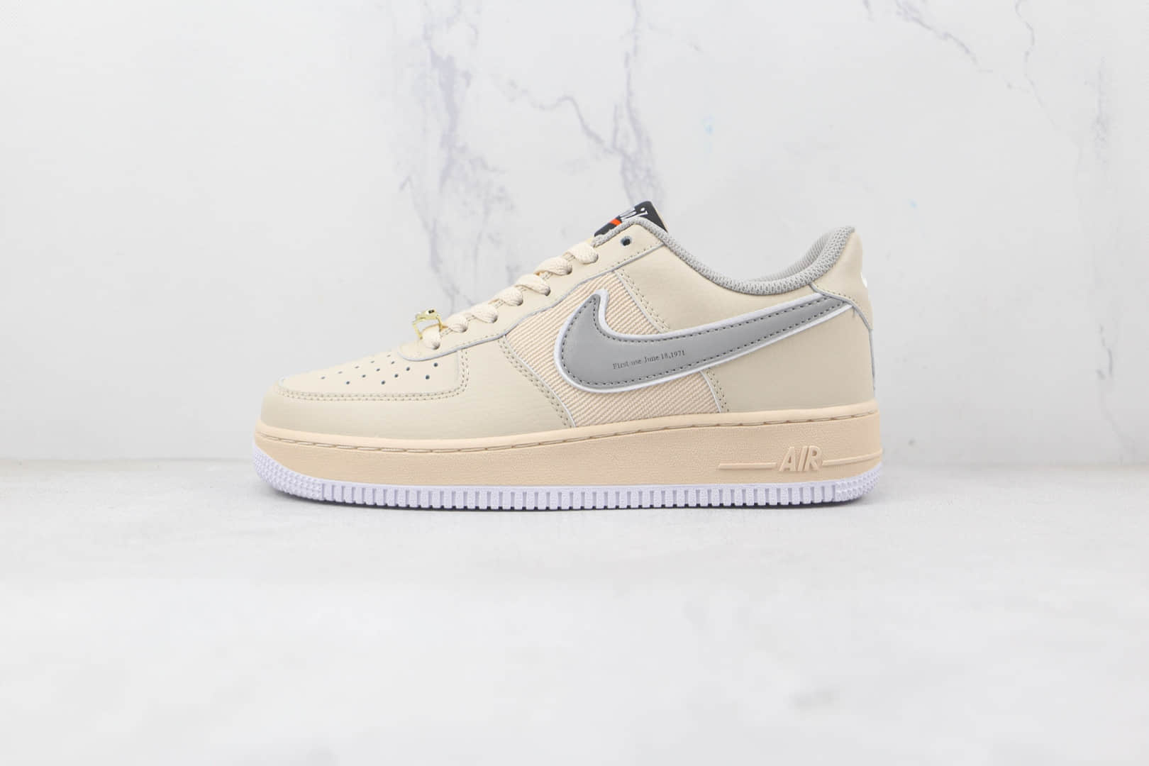 耐克Nike Air Force 1’07 Low纯原版本低帮空军一号米色板鞋内置气垫 货号:DJ7015-991