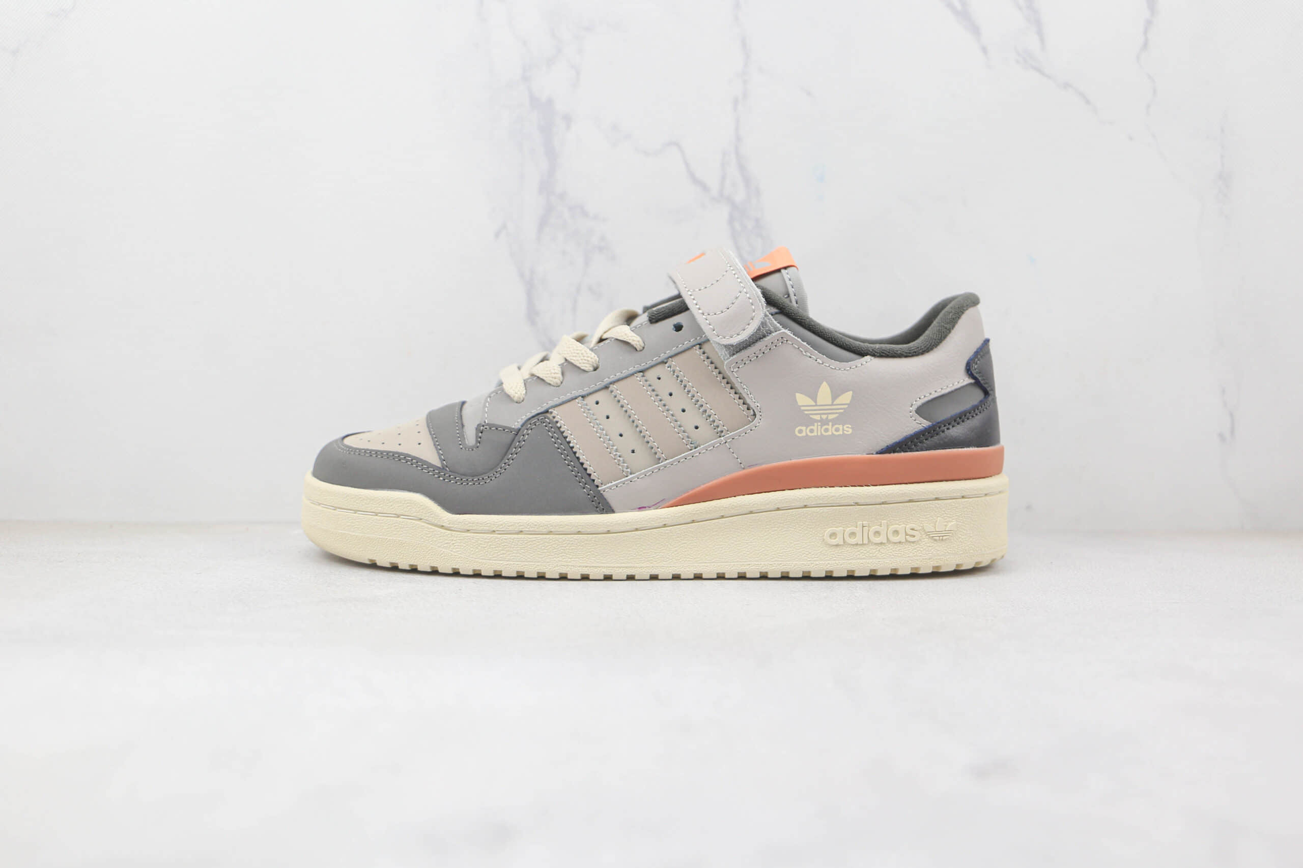 阿迪达斯adidas originals Forum 84 low纯原版本灰色Forum84复古板鞋原档案数据开发 货号:GX4576