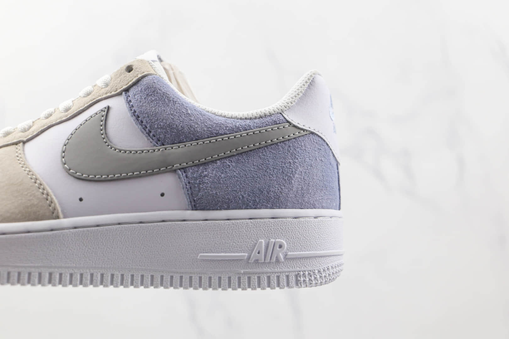 耐克Nike Air Force 1’07 Low纯原版本低帮空军一号白灰蓝麂皮拼接板鞋原楦头纸板打造 货号:LM2033-208