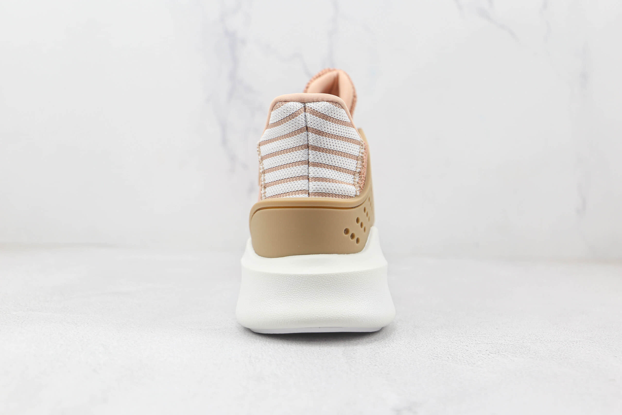 阿迪达斯Adidas EQT BASK ADV纯原版本三叶草支撑者系列粉色EQT复古慢跑鞋原档案数据开发 货号:AC7352