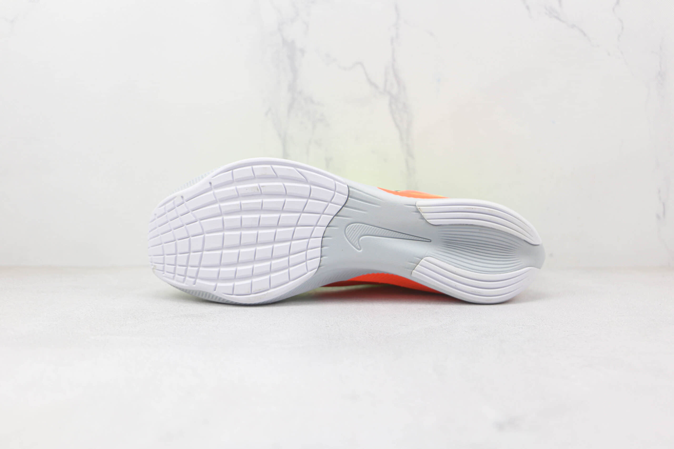 耐克Nike Zoom Fly 4纯原版本黄橙低帮真碳慢跑鞋原档案数据开发原盒原标 货号：CT2392-700