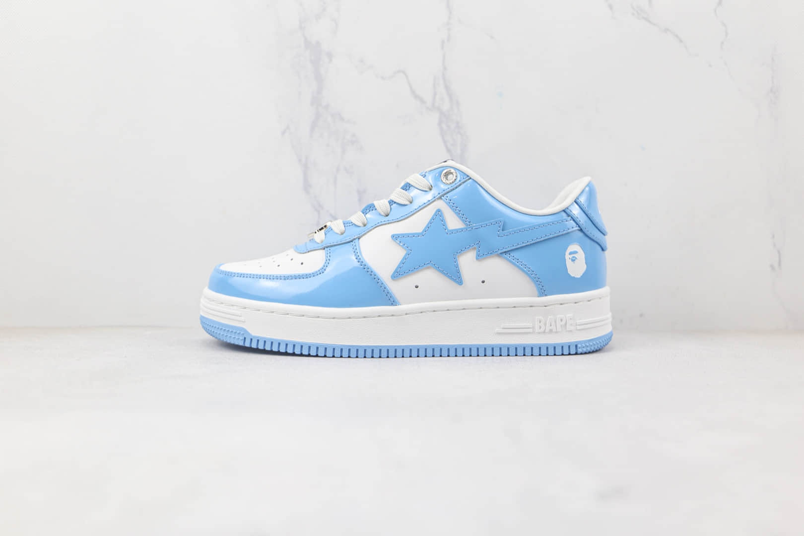 猿人头Bape Sta Tokyo白蓝低帮漆皮板鞋原档案数据开发 货号:1H20191048