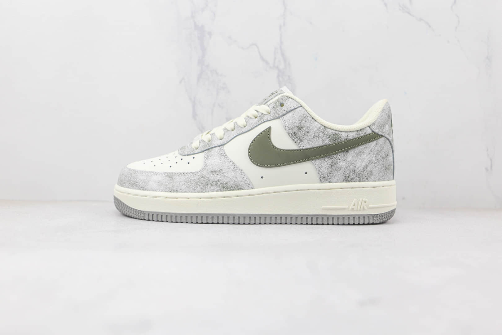 耐克Nike Air Force 1 07 Low纯原版本低帮空军一号迷雾灰板鞋内置气垫 货号:BL5866-906