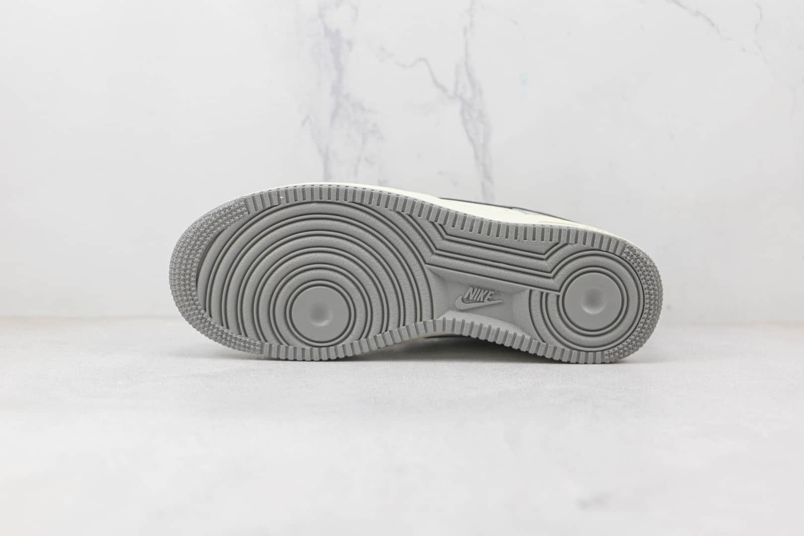 耐克Nike Air Force 1 07 Low纯原版本低帮空军一号迷雾灰板鞋内置气垫 货号:BL5866-906