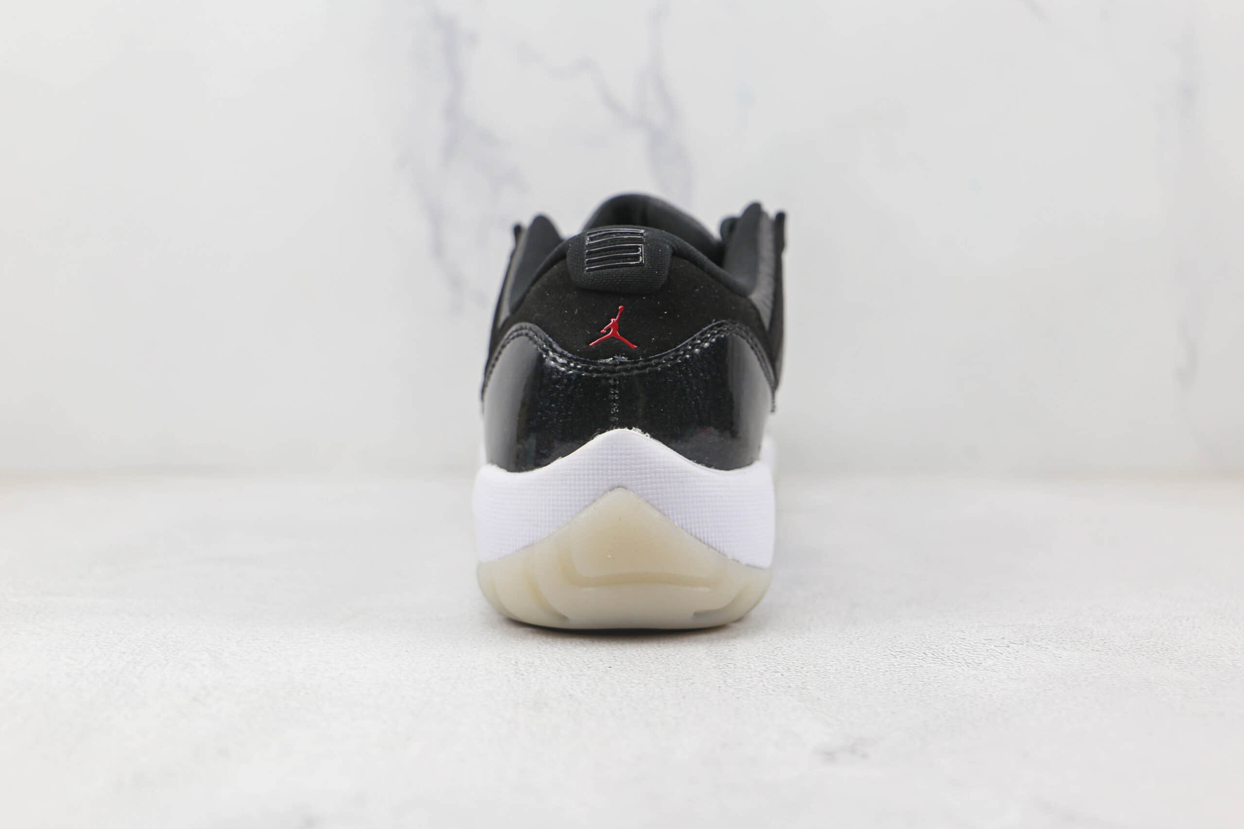 乔丹Air Jordan AJ11 Low纯原版本低帮AJ11 72-10大魔王篮球鞋内置气垫碳板支持实战 货号:AV2187-001