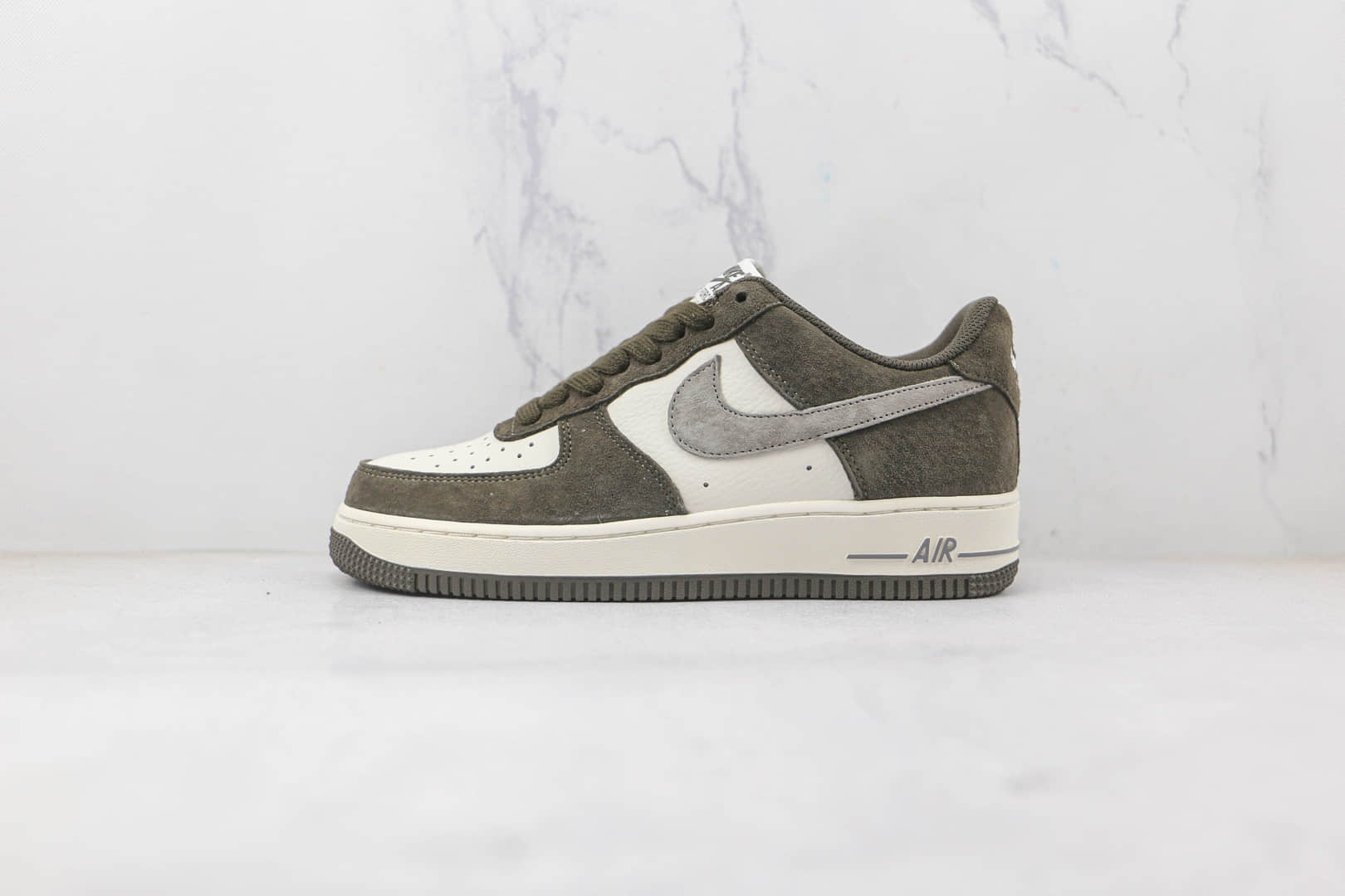 耐克Nike Air Force 1 Low纯原版本低帮空军一号大友克洋联名款配色板鞋内置气垫 货号：NT9966-116