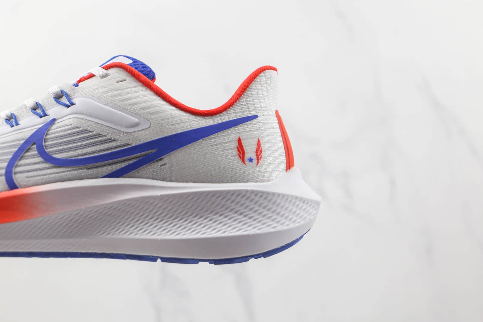 耐克Nike Air Zoom Pegasus纯原版本登月39代白蓝红色针织慢跑鞋原楦头纸板打造 货号:DQ7885-100