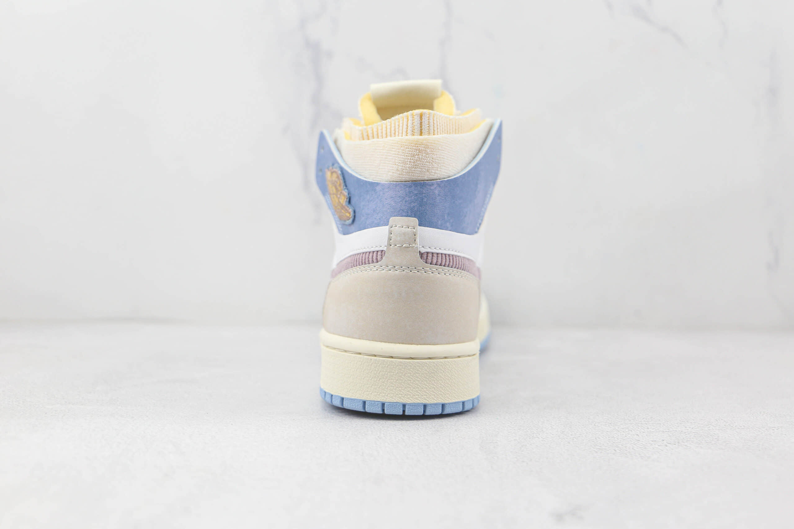 乔丹Air Jordan 1 Zoom CMFT Corduroy纯原版本中帮AJ1粉蓝色反毛皮篮球鞋原楦头纸板打造 货号:DQ5092-651