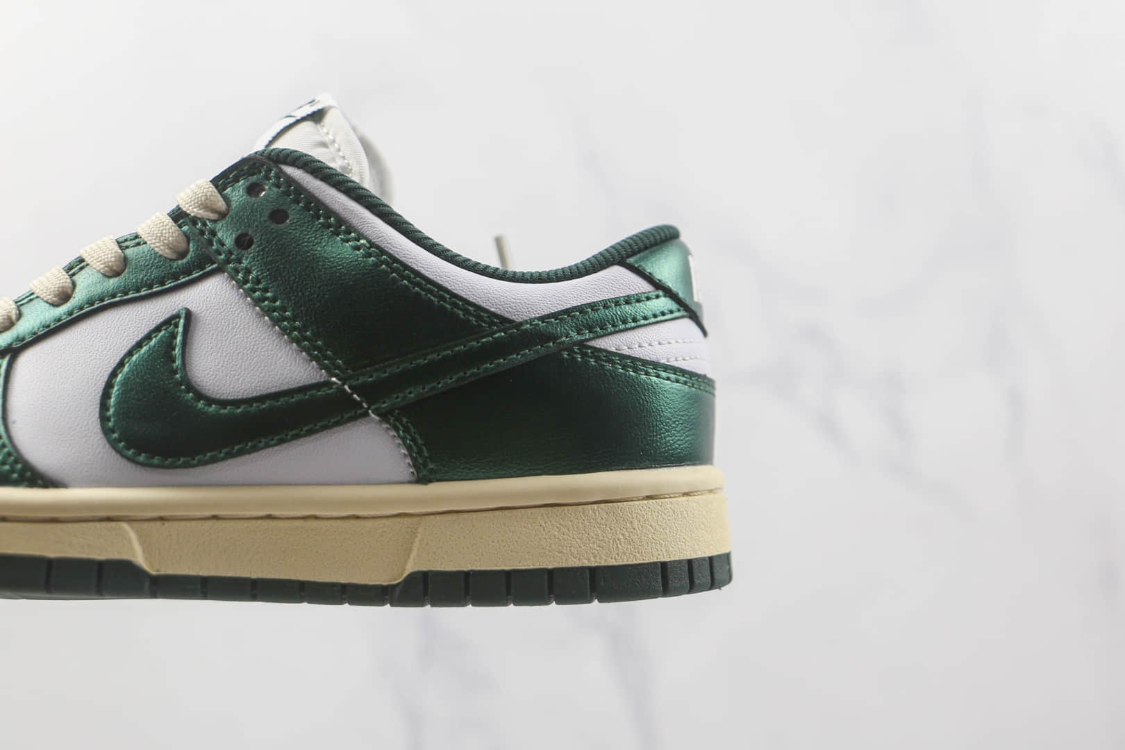 耐克Nike Dunk Low Vintage Green纯原版本低帮DUNK白绿做旧板鞋原盒原标 货号:DQ8580-100