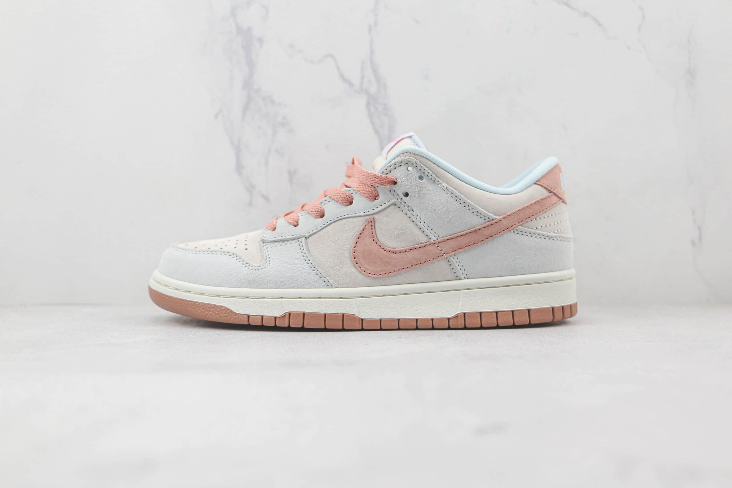 耐克Nike Dunk Low Fossil Rose纯原版本低帮SB DUNK白粉色化石玫瑰板鞋原鞋开模一比一打造 货号:DH7577-001