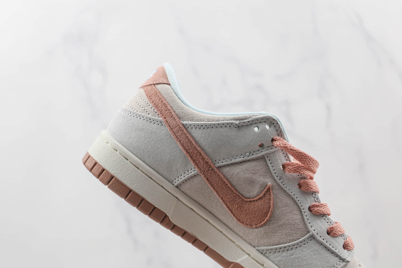 耐克Nike Dunk Low Fossil Rose纯原版本低帮SB DUNK白粉色化石玫瑰板鞋原鞋开模一比一打造 货号:DH7577-001